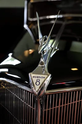 vintage hudson 8 chrome hood ornament grille