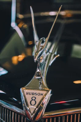 vintage hudson 8 chrome hood ornament detail